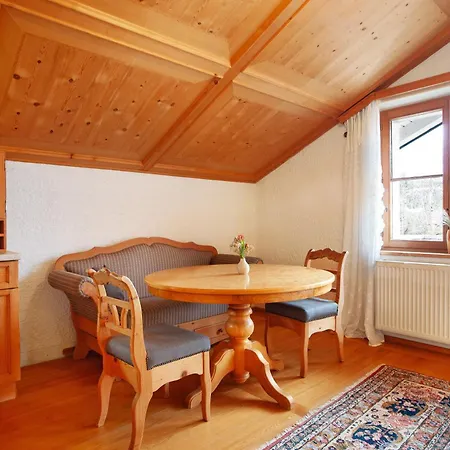 Apartment Caprano *
